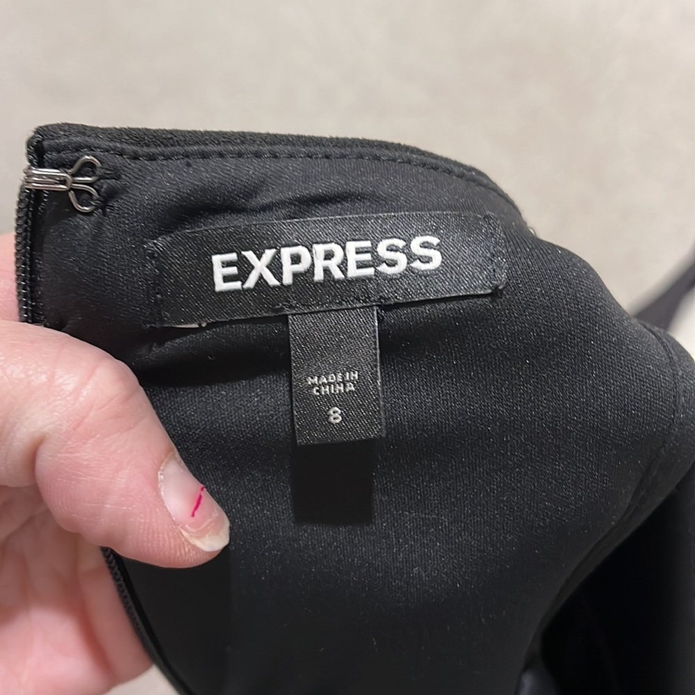 EXPRESS SIZE 8 - Picture 8 of 8